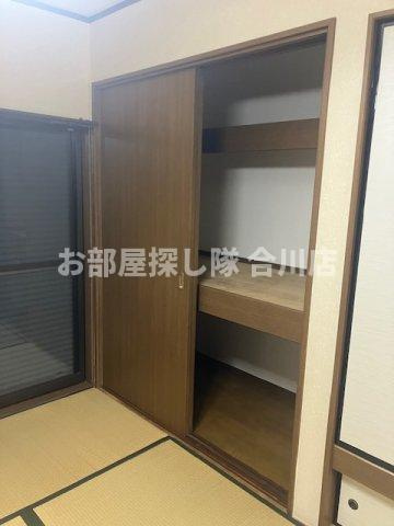 国分町戸建の収納