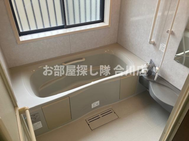 国分町戸建の浴室