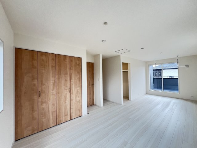 奈良市東九条町3期全3棟の子供部屋|2室に分けられる洋室6.75帖＋5帖