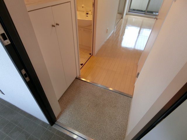 【玄関】 | シティーコート南瓦町