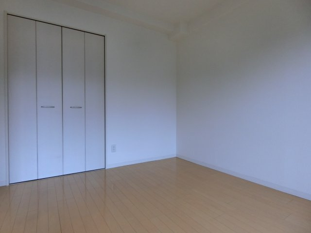 【洋室】 | シティーコート南瓦町