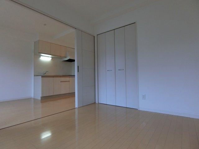 【寝室】 | シティーコート南瓦町