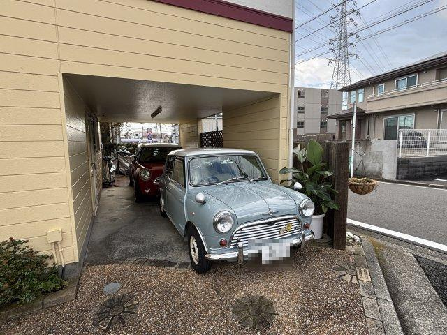 泉区中田南2丁目 中古戸建 3750万円の駐車場