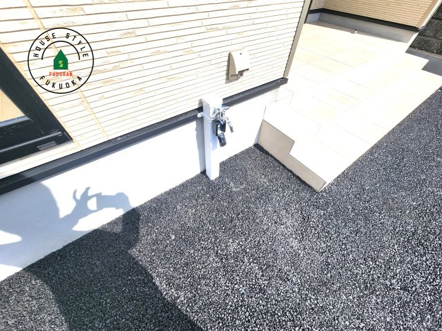 糟屋郡新宮町緑ヶ浜2丁目第2-2棟（2号棟）の庭|お庭で自由な時間を過ごせます。