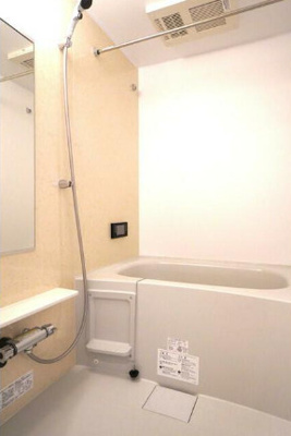 【浴室】 | プライムブリス東中野駅前 | 追い焚き機能、浴室乾燥機付きバス。