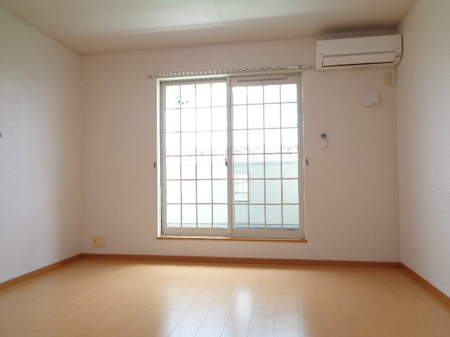 サンミルトＡの居間・リビング