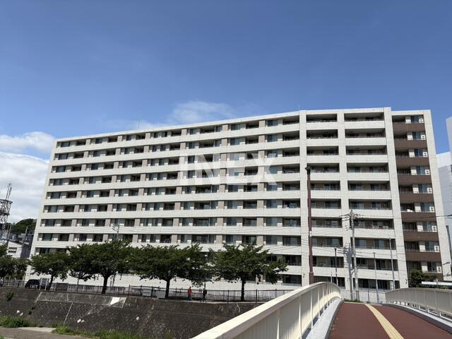 ブランズ戸塚の外観