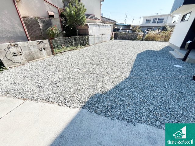 加古川市平荘町山角　新築一戸建ての駐車場|駐車スペース！散水栓があるので、こまめに愛車を洗えます！