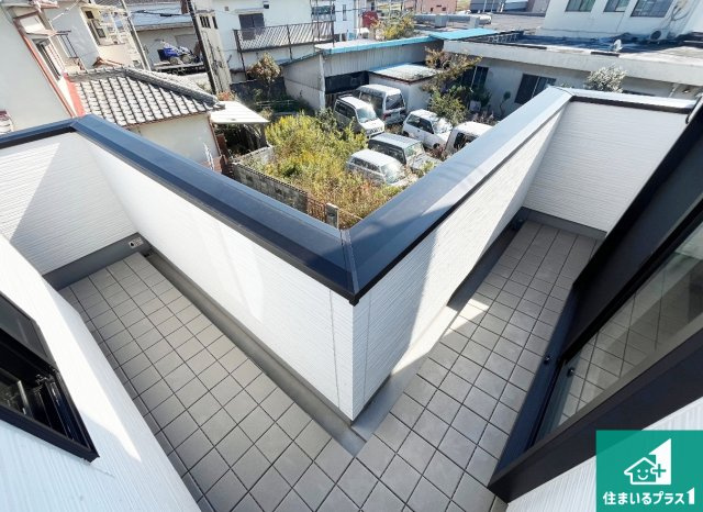 加古川市平荘町山角　新築一戸建てのバルコニー|日当たりのよいバルコニー！お部屋が開放的に！