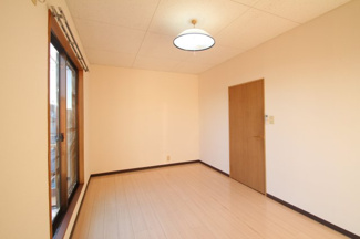 【寝室】 | ヴィラミツキⅢ