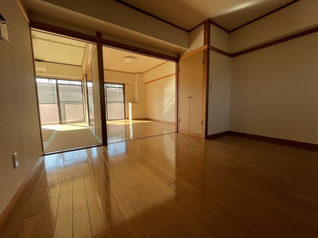 UKマンションの居間・リビング