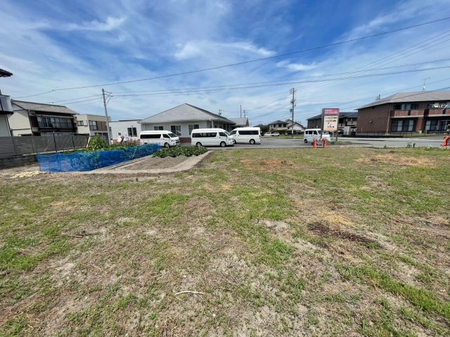 売地