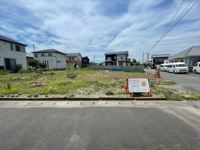 売地