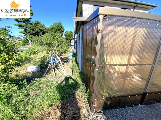 売地の外観|敷地広々、お好きなメーカーで建築可能！