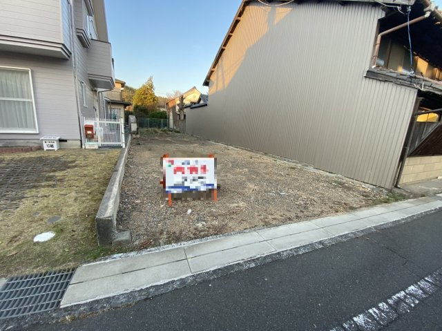 売地