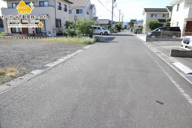 売地