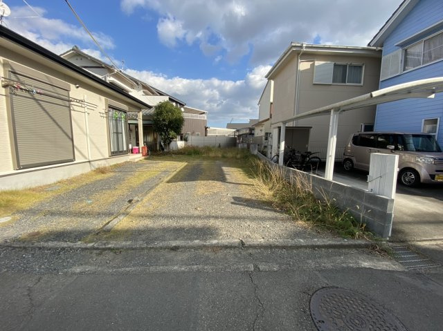 売地