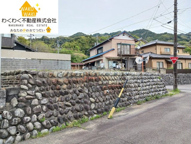 売地