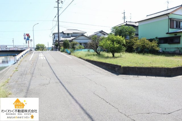 売土地の外観
