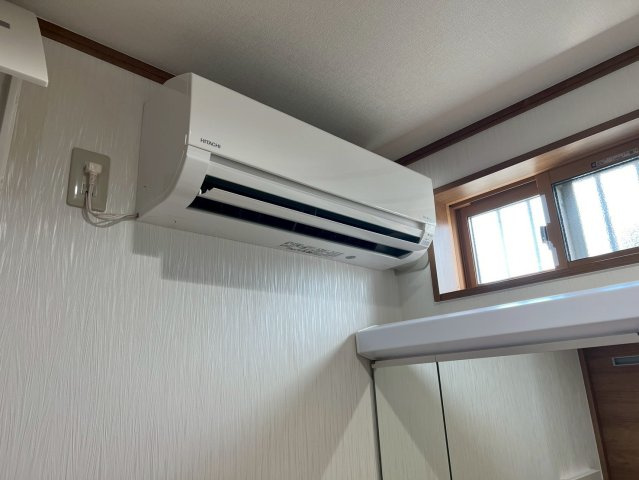 戸建て|洗面室にはエアコン設置済み♪