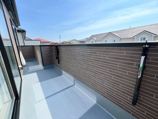 焼津市塩津3期　新築住宅のバルコニー