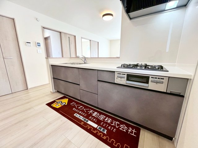 焼津市塩津3期　新築住宅のキッチン