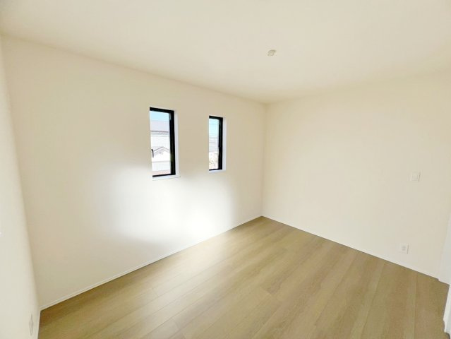 焼津市塩津3期　新築住宅の洋室