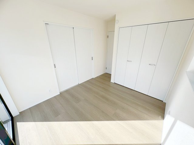 焼津市塩津3期　新築住宅の洋室