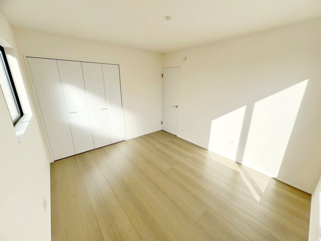 焼津市塩津3期　新築住宅の洋室|洋室はお手入れ簡単、ノンワックス仕様です
