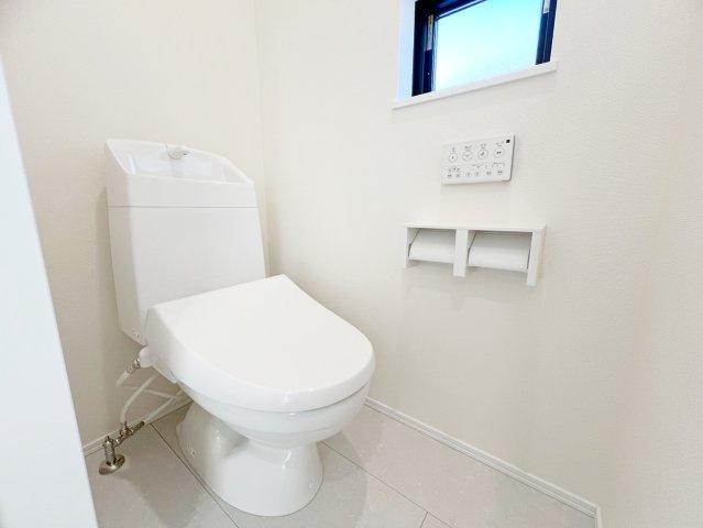 焼津市塩津3期　新築住宅のトイレ|2階のトイレです