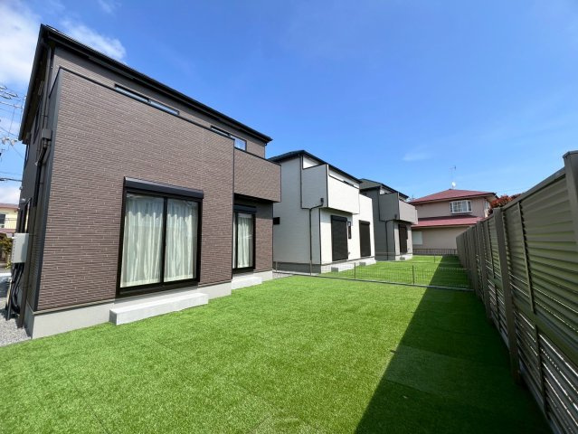 焼津市塩津3期　新築住宅の庭