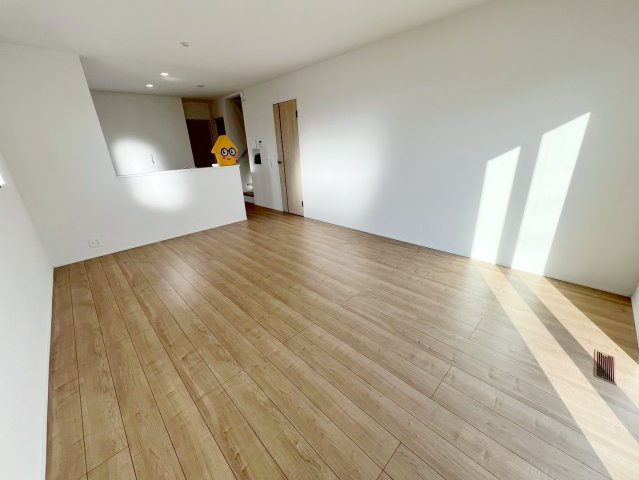 新築 島田市中溝町　第1期　全2棟の居間・リビング