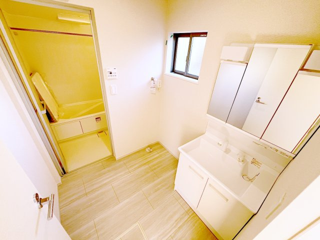 焼津市三ケ名　13期　限定1棟の洗面所