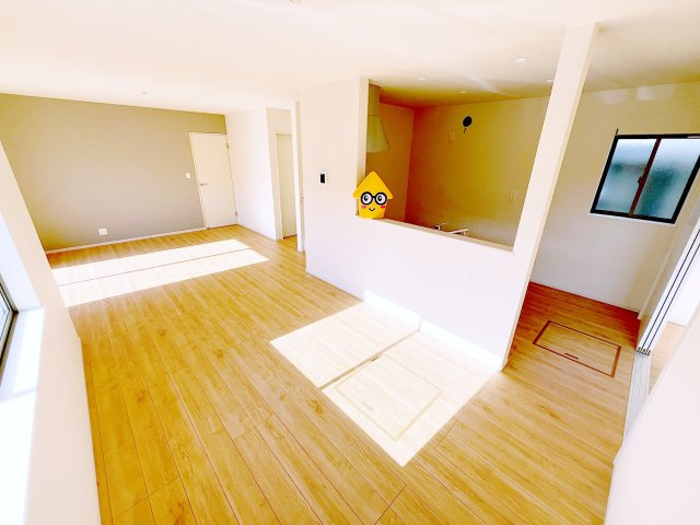 焼津市三ケ名　13期　限定1棟の居間・リビング