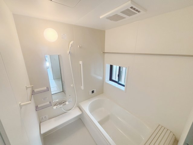 藤枝市藤岡6期　新築住宅の浴室