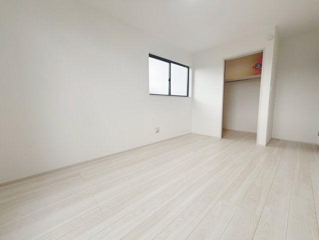 藤枝市藤岡6期　新築住宅の洋室