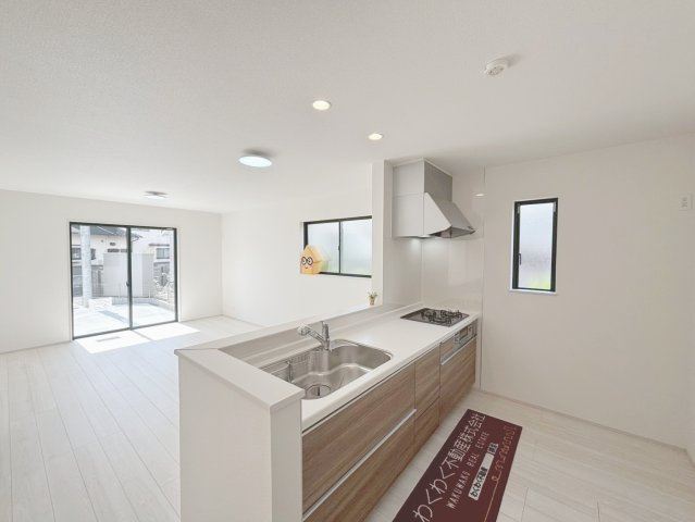 藤枝市藤岡6期　新築住宅のキッチン