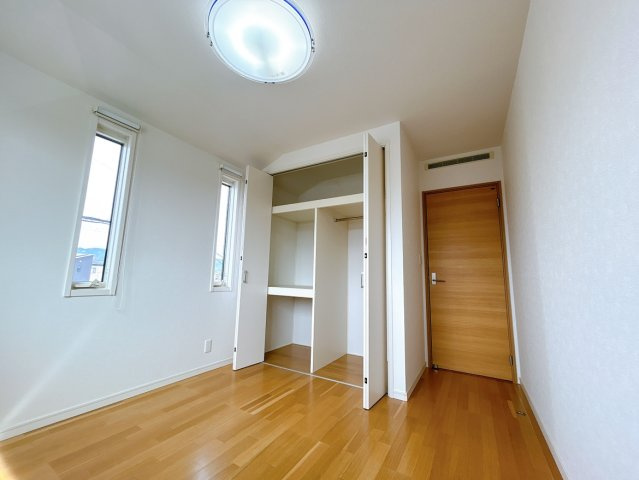 中古 戸建ての洋室