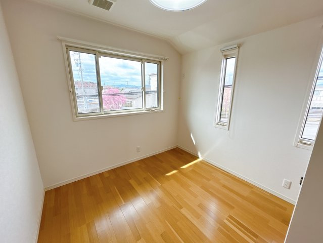 中古 戸建ての洋室