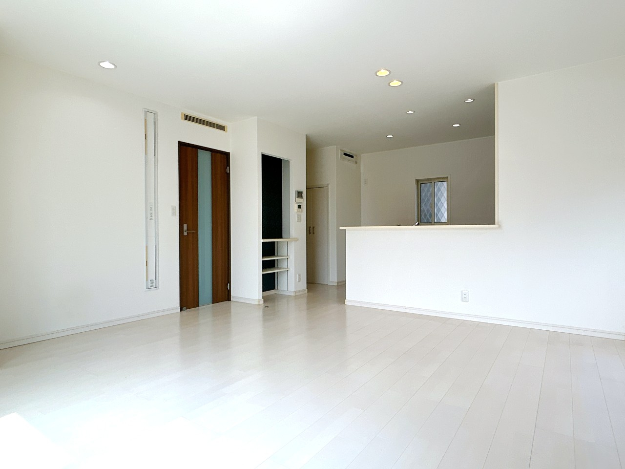 中古 戸建ての居間・リビング