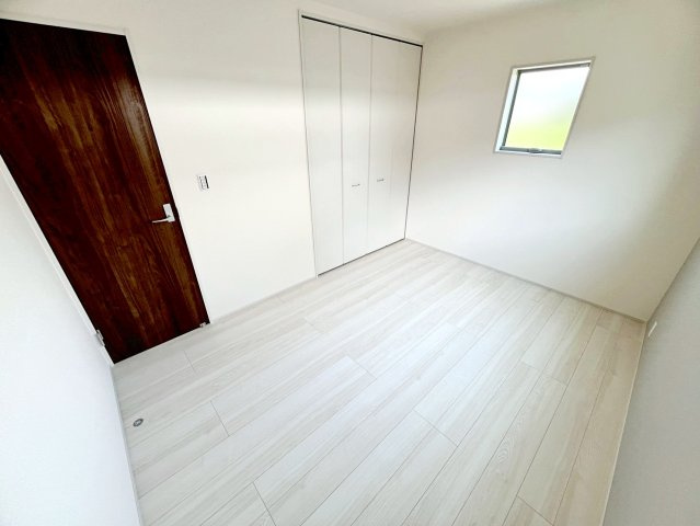 吉田町住吉8期　新築戸建の洋室