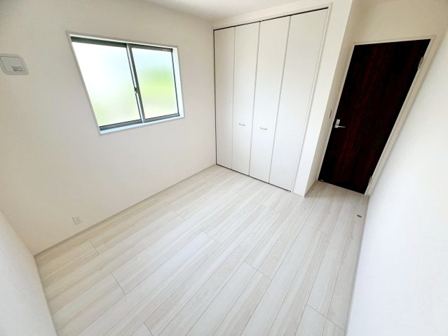 吉田町住吉8期　新築戸建の洋室