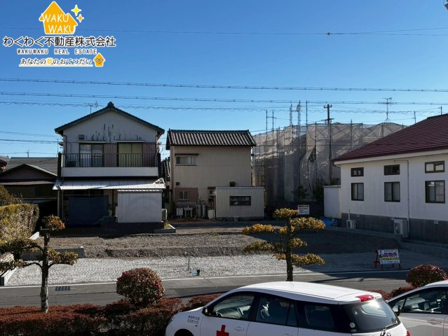 吉田町住吉8期　新築戸建の前面道路含む現地写真