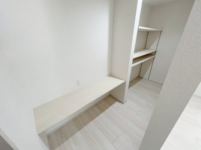 焼津市田尻北　未使用戸建の収納