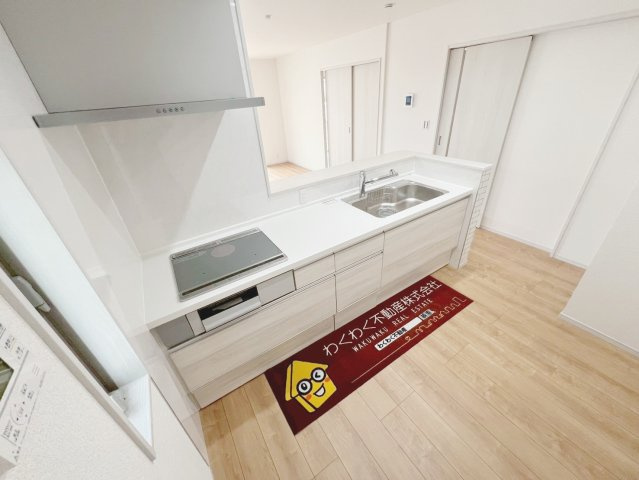 焼津市田尻北　未使用戸建のキッチン|憧れのオープンカウンターキッチンです♪小さいお子様がいても目が行き届くので安心です♪
