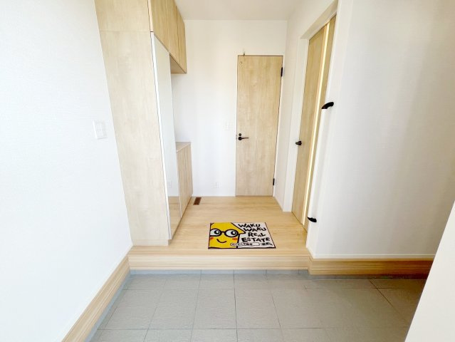 新築 焼津市石津　第1期の玄関|開放感のある玄関です♪