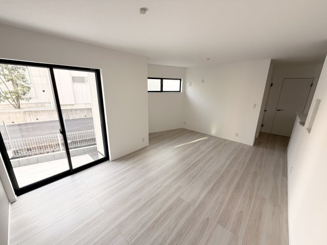 未使用戸建の居間・リビング