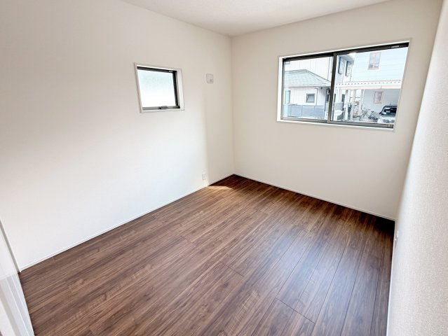 島田市金谷東　4期　新築戸建の洋室