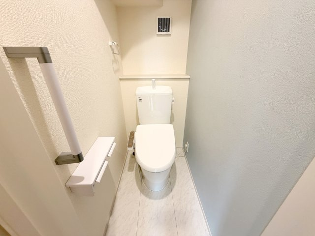 島田市金谷東　4期　新築戸建のトイレ