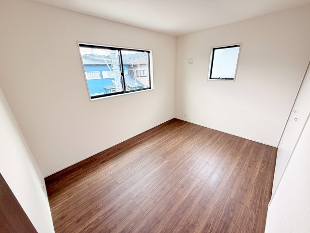 島田市金谷東　4期　新築戸建の洋室